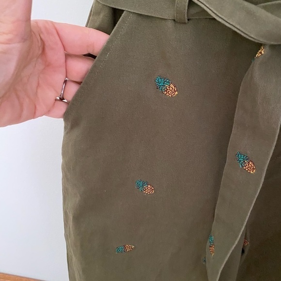 English Factory Pineapple Embroidered Culottes Olive Small - Picture 5 of 11